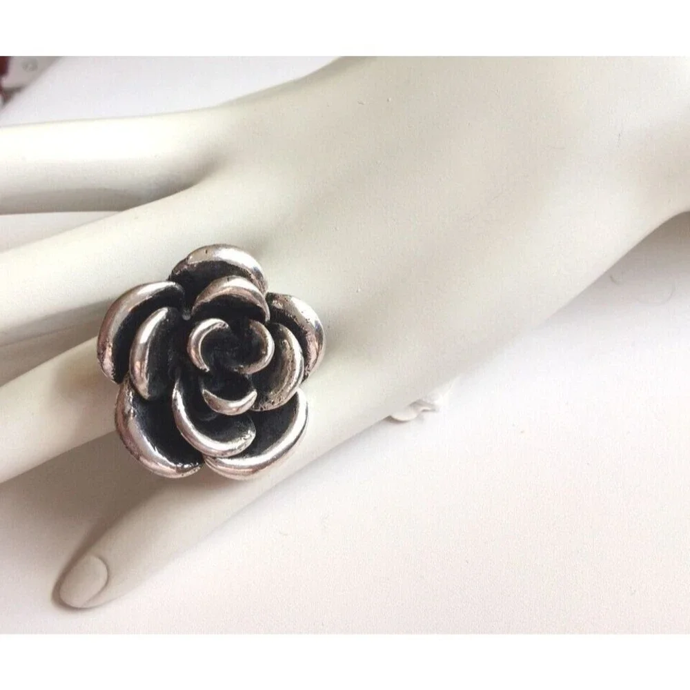 Vtg Silver Tone Rose Flower Bloom Cocktail Ring Size 6 7 8 9 Chunky Statement